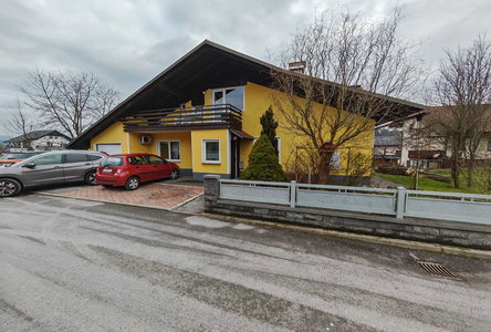 Location: Ljubljana okolica, Logatec, Logatec
