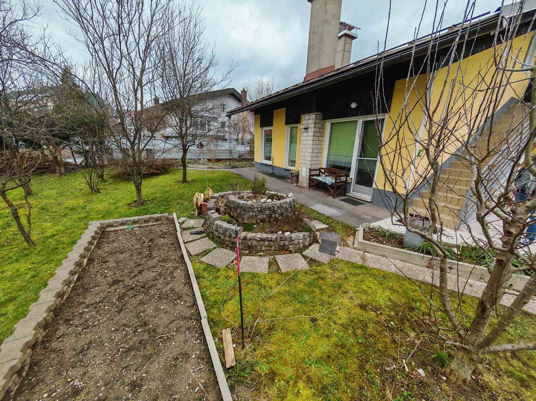 Location: Ljubljana okolica, Logatec, Logatec