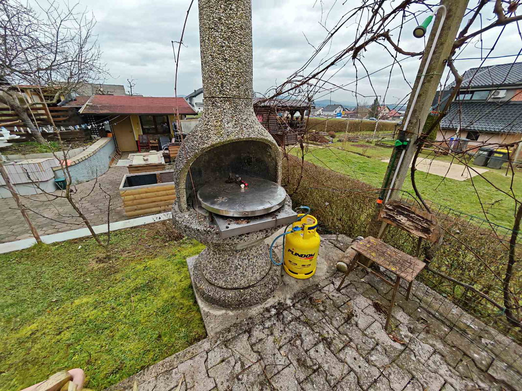 Location: Ljubljana okolica, Logatec, Logatec