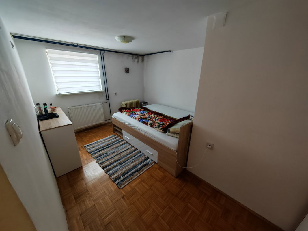 Location: Ljubljana okolica, Logatec, Logatec
