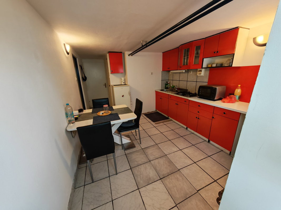Location: Ljubljana okolica, Logatec, Logatec