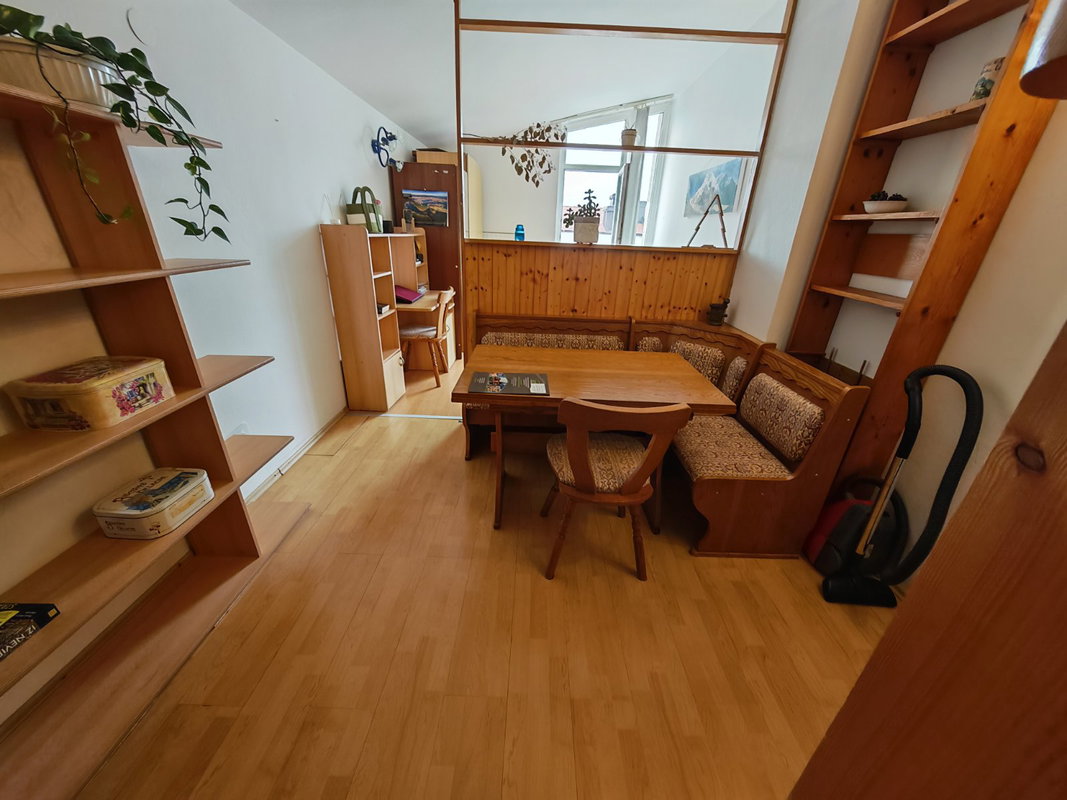 Lokacija: Notranjsko - kraška, Postojna, Postojna