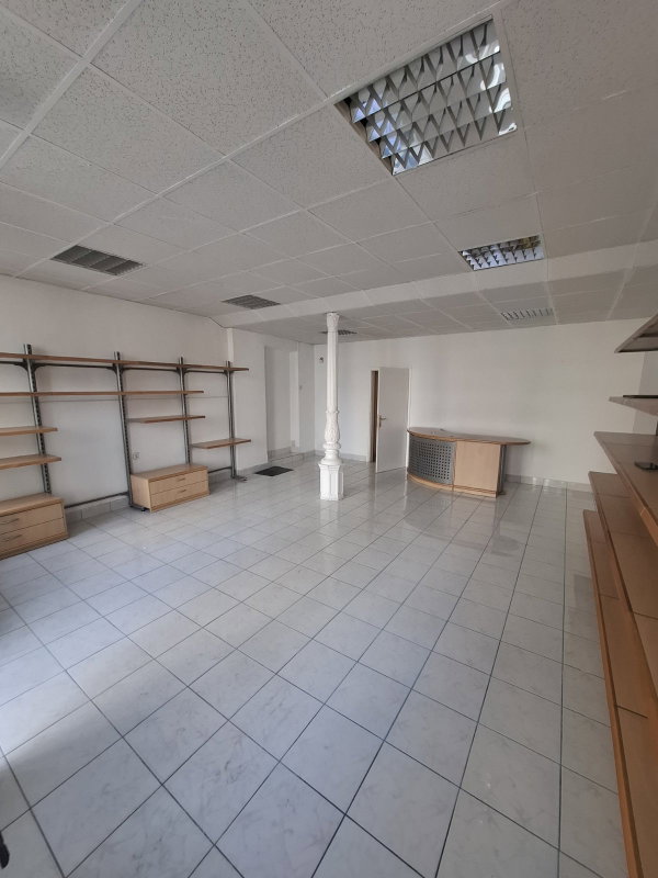 Lokacija: Notranjsko - kraška, Postojna, Postojna