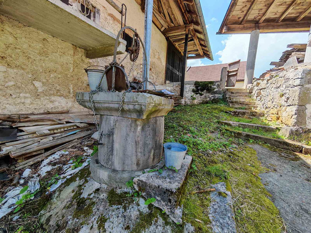 Lokacija: Notranjsko - kraška, Pivka, Volče