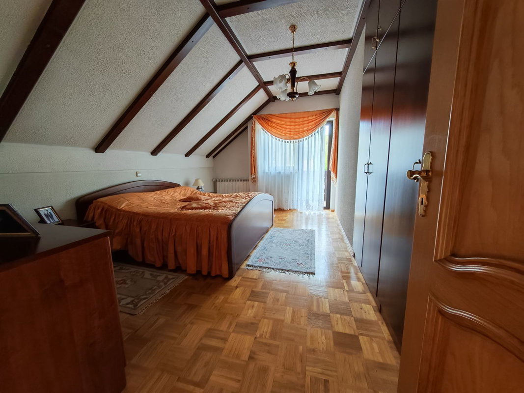Location: Notranjsko - kraška, Loška Dolina, Vrhnika pri Ložu