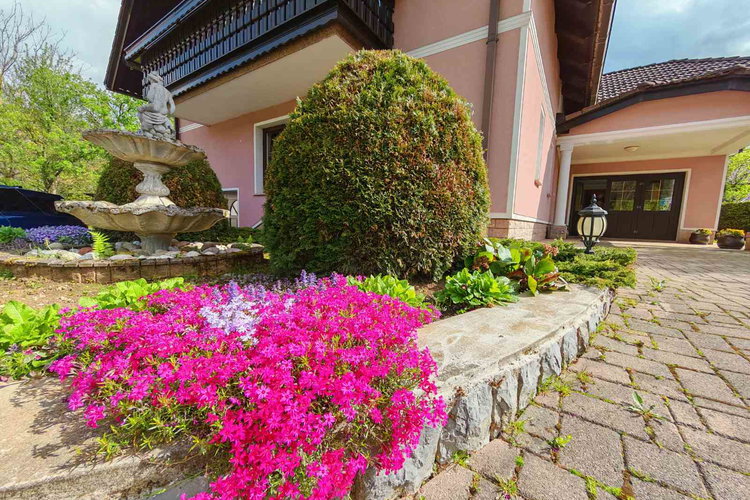 Location: Notranjsko - kraška, Loška Dolina, Vrhnika pri Ložu