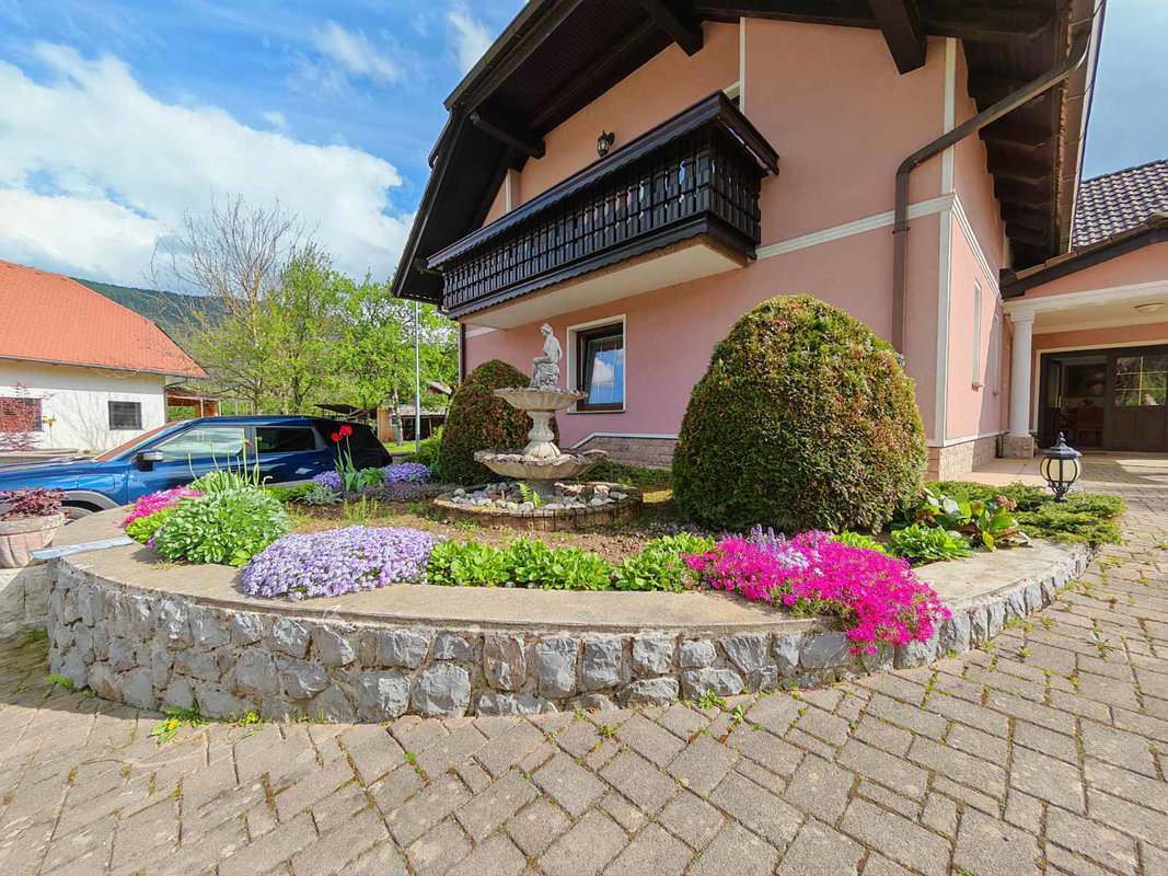 Location: Notranjsko - kraška, Loška Dolina, Vrhnika pri Ložu
