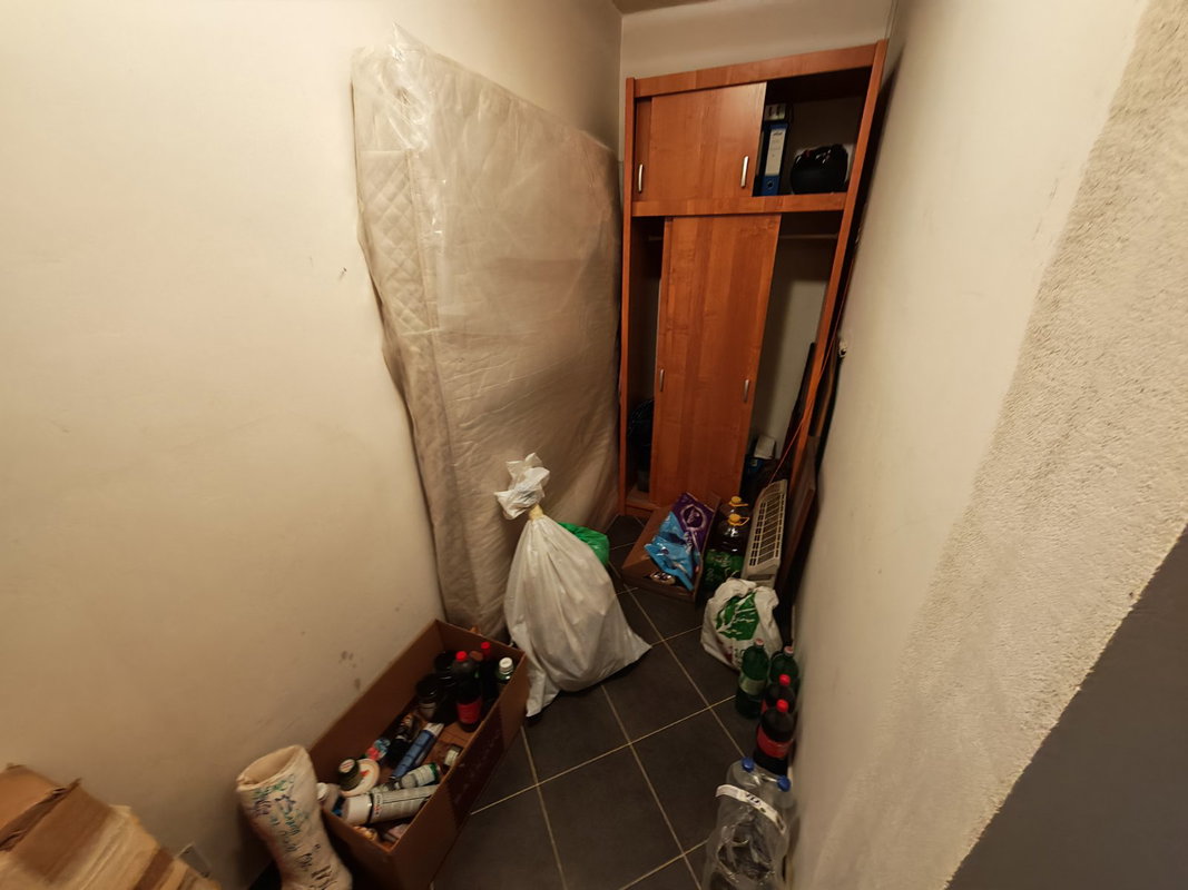 Lokacija: Notranjsko - kraška, Loška Dolina, Vrhnika pri Ložu