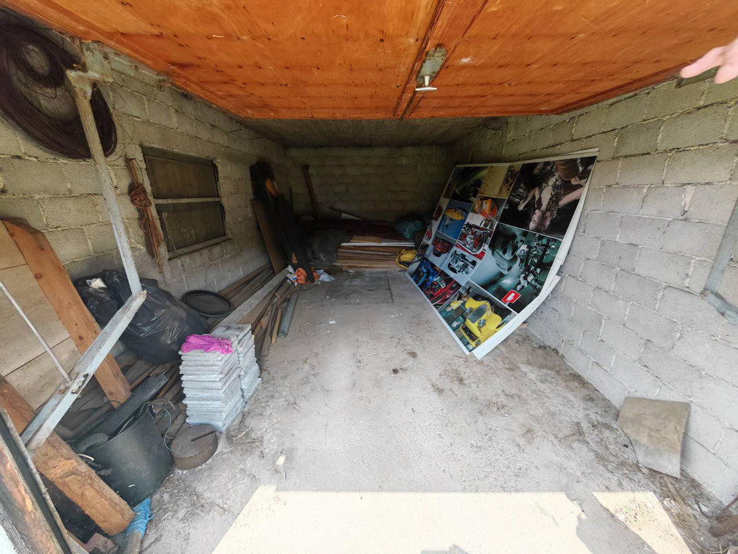 Lokacija: Notranjsko - kraška, Loška Dolina, Vrhnika pri Ložu