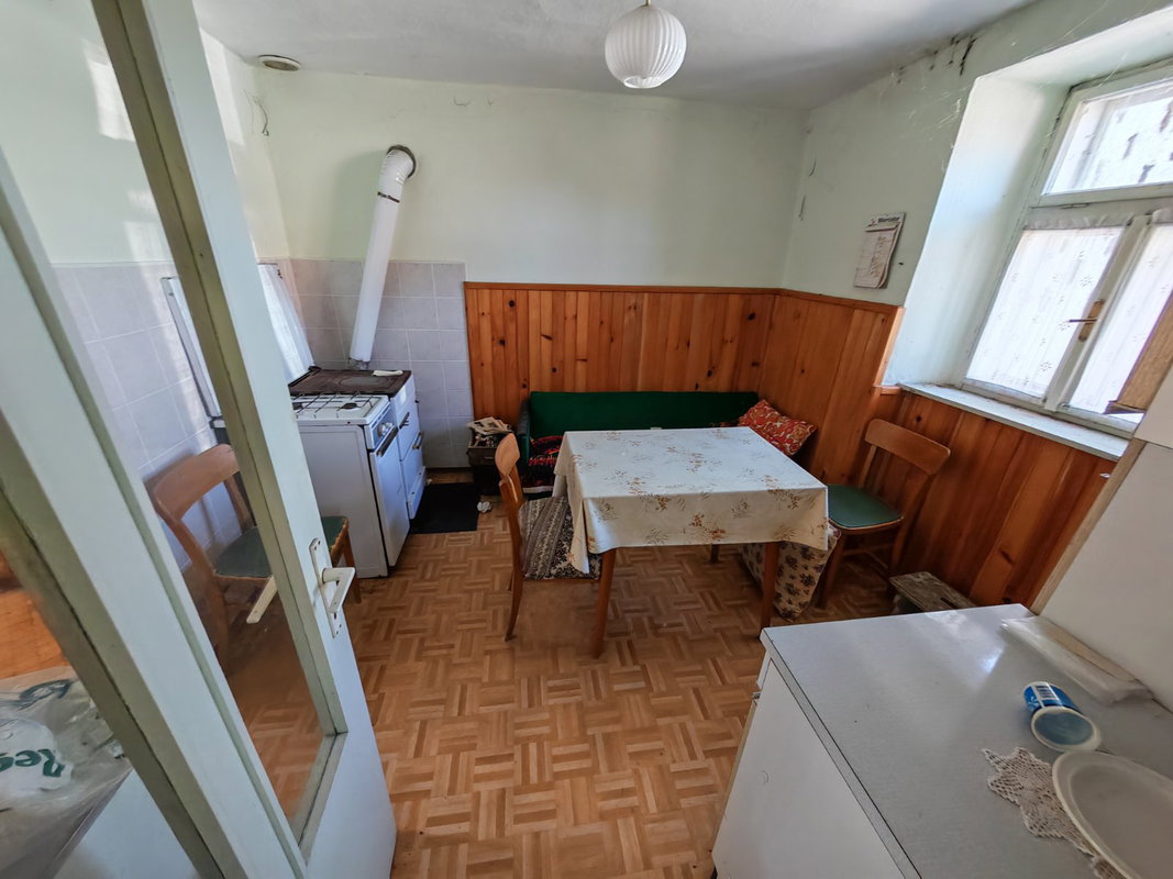 Lokacija: Notranjsko - kraška, Ilirska Bistrica, Knežak