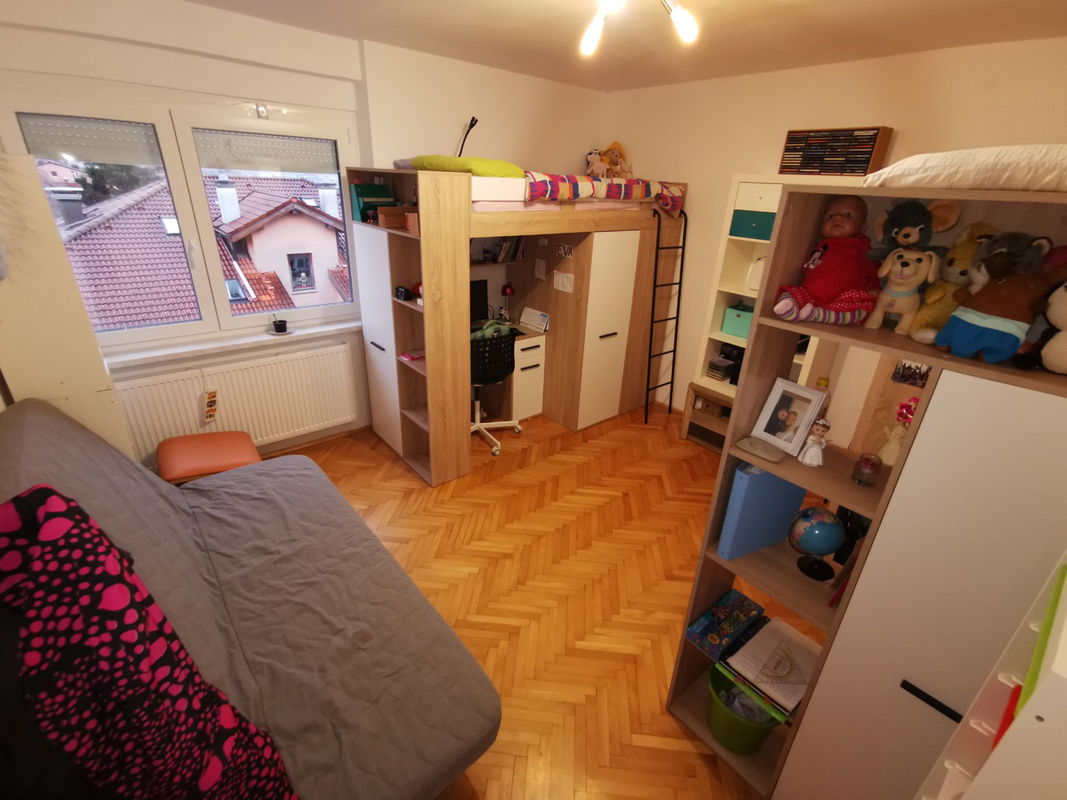 Lokacija: Notranjsko - kraška, Postojna, Postojna