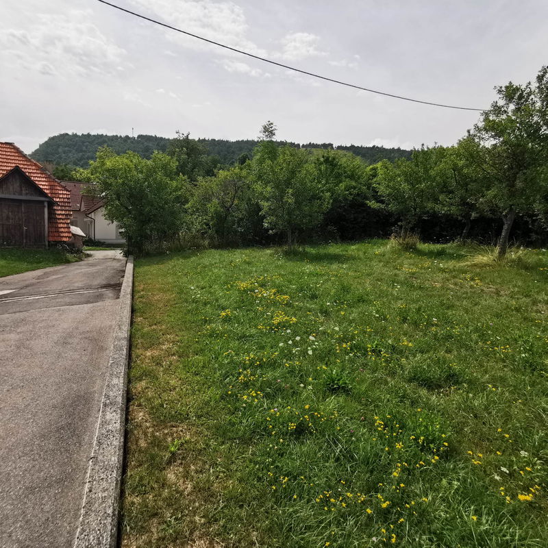Lokacija: Notranjsko - kraška, Postojna, Studeno