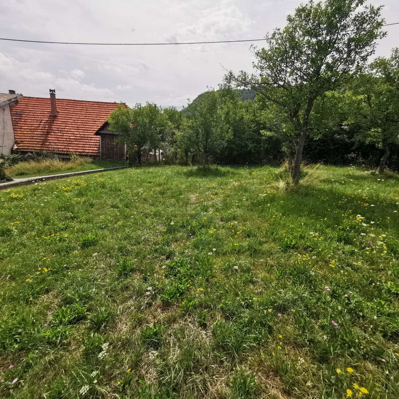 Lokacija: Notranjsko - kraška, Postojna, Studeno