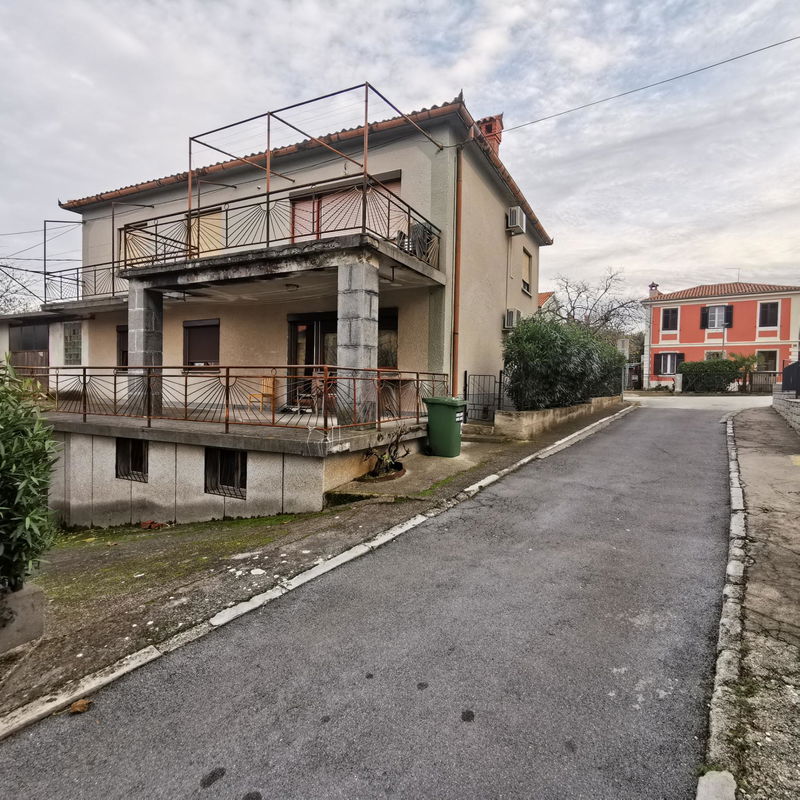 Lokacija: Obalno - kraška, Izola, Center