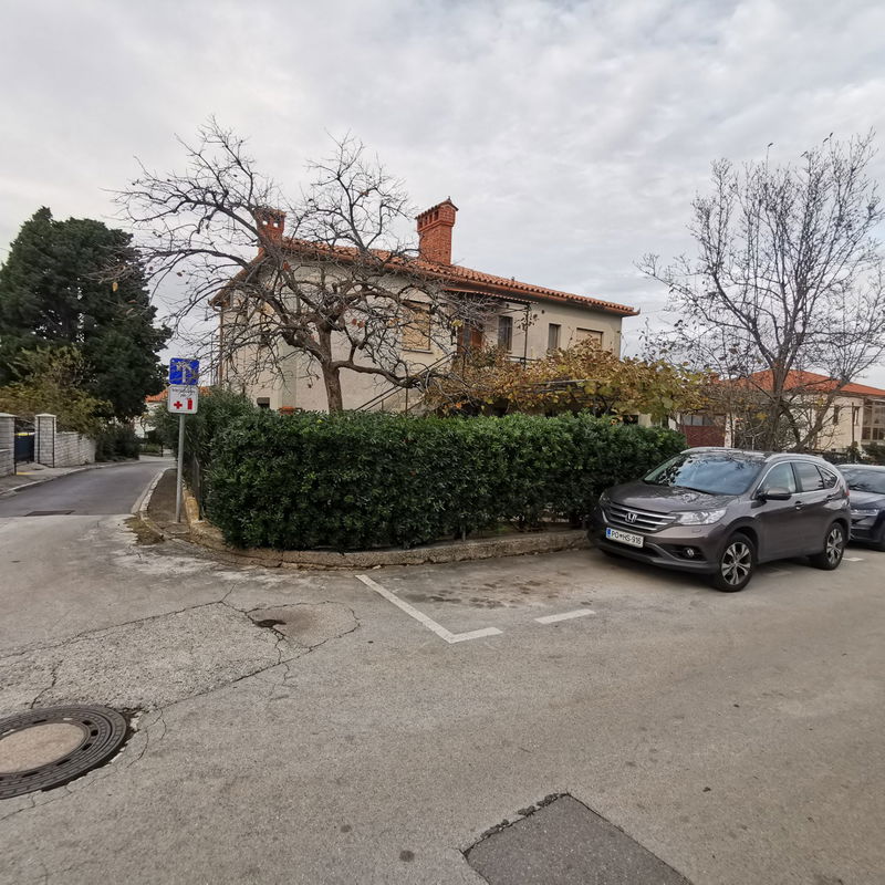Lokacija: Obalno - kraška, Izola, Center