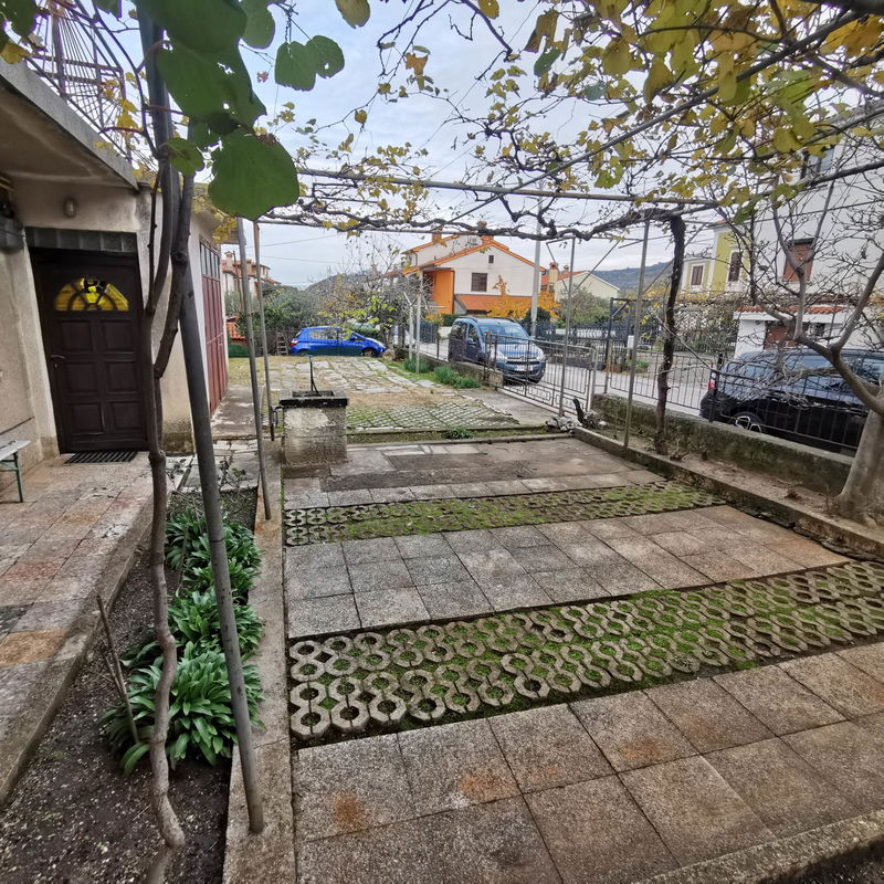 Lokacija: Obalno - kraška, Izola, Center