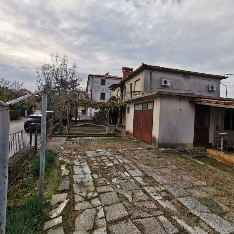 Lokacija: Obalno - kraška, Izola, Center