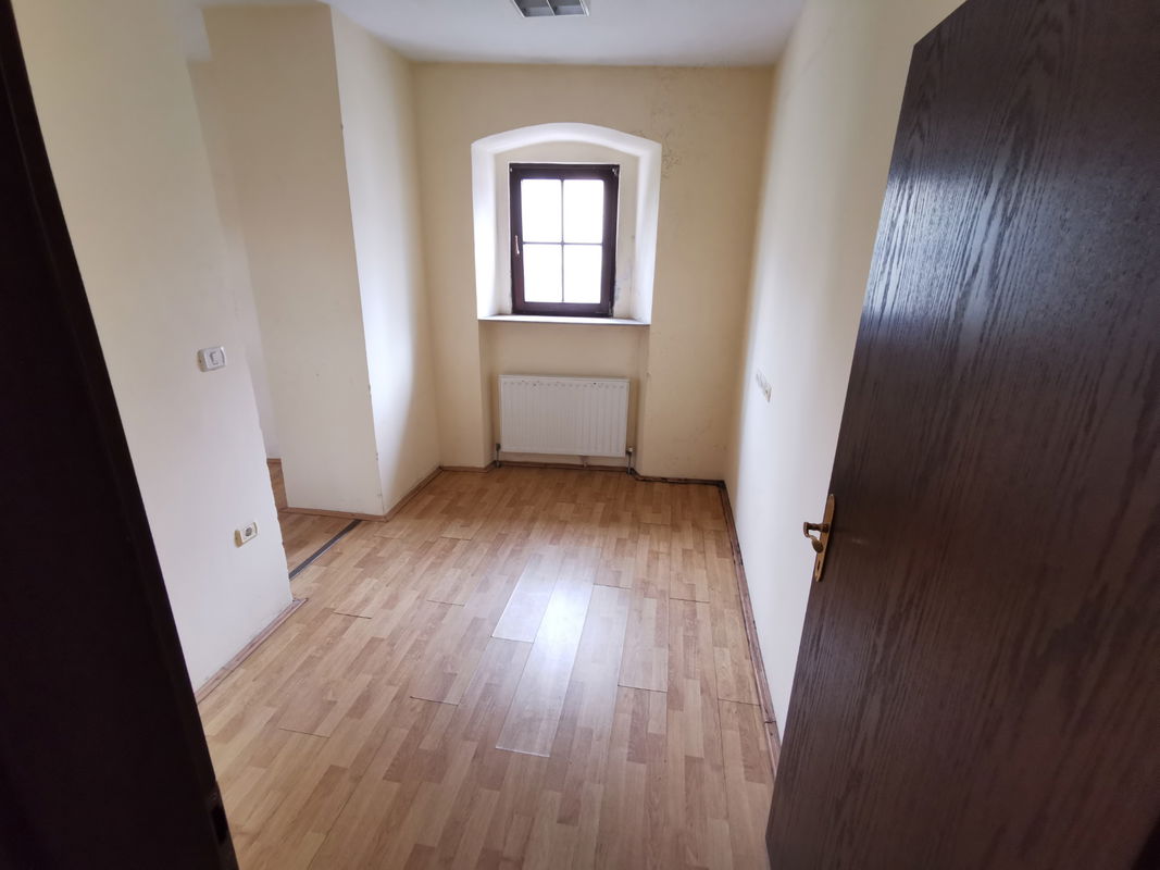 Location: Notranjsko - Kraška, Postojna, Postojna