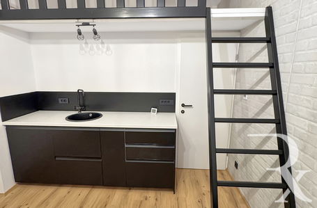 Lokacija: Ljubljana mesto, Šiška, Šiška