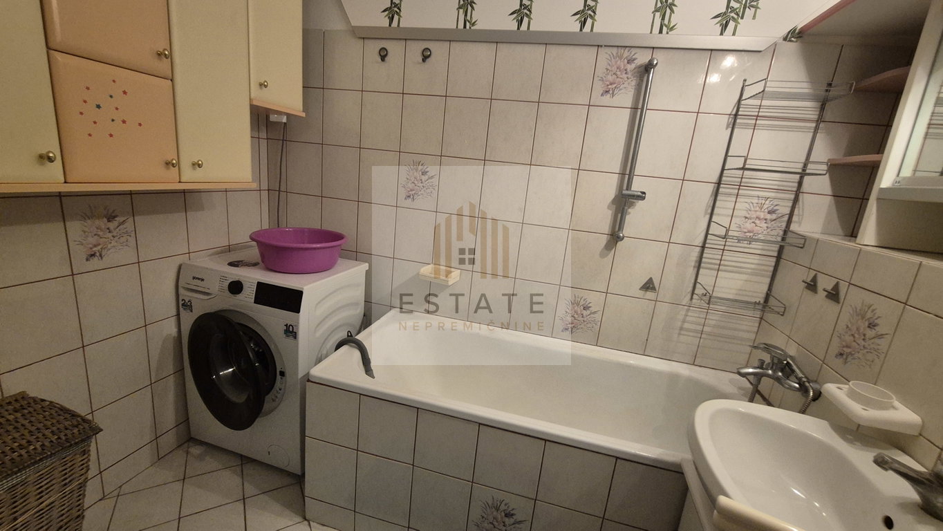 Stanovanje pri Betnavskem gozdu