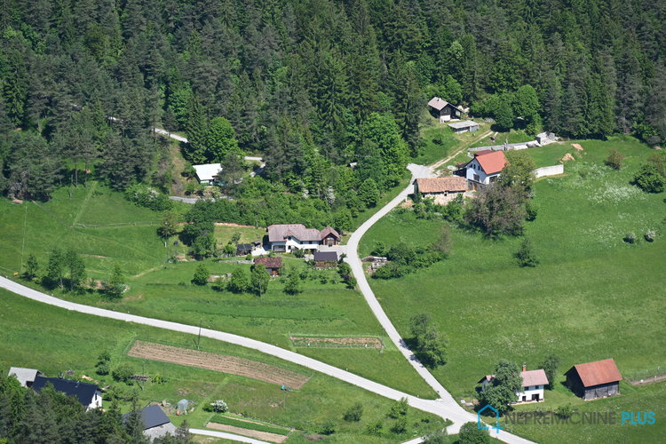 Location: Ljubljana okolica, Velike Lašče, Podstrmec