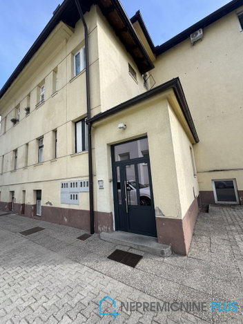 Lokacija: Ljubljana mesto, Moste-Polje, Moste