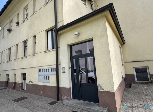 Lokacija: Ljubljana mesto, Moste-Polje, Moste