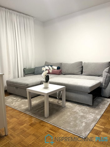 Lokacija: Ljubljana mesto, Bežigrad, Črnuška gmajna