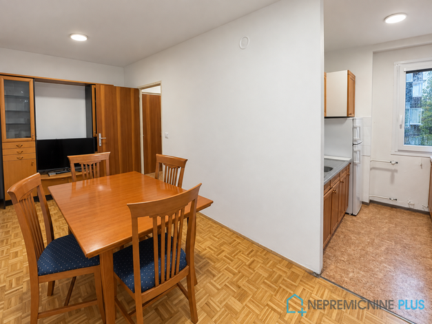 Lokacija: Ljubljana mesto, Bežigrad, Bs3