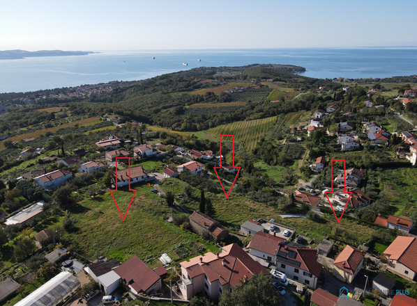 Lokacija: Obalno - kraška, Koper, Kolomban