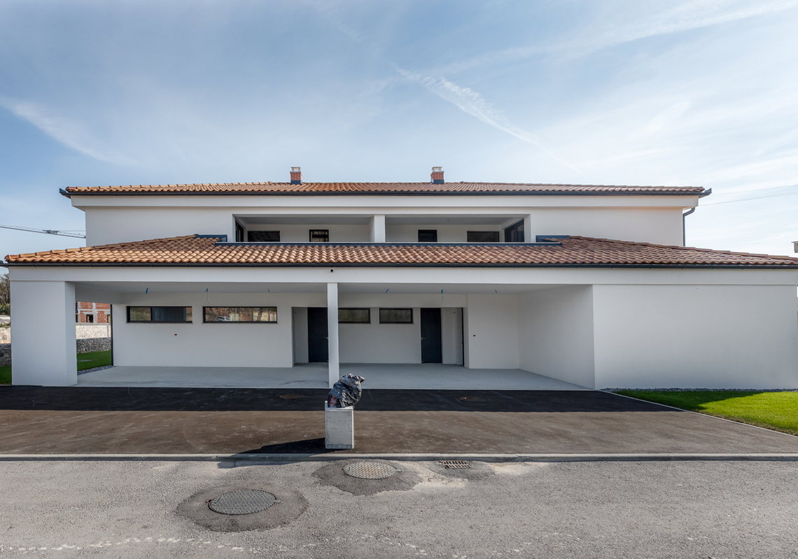 Lokacija: Goriška, Miren - Kostanjevica, Opatje Selo