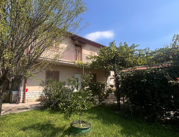 Lokacija: Obalno - kraška, Koper, Dekani