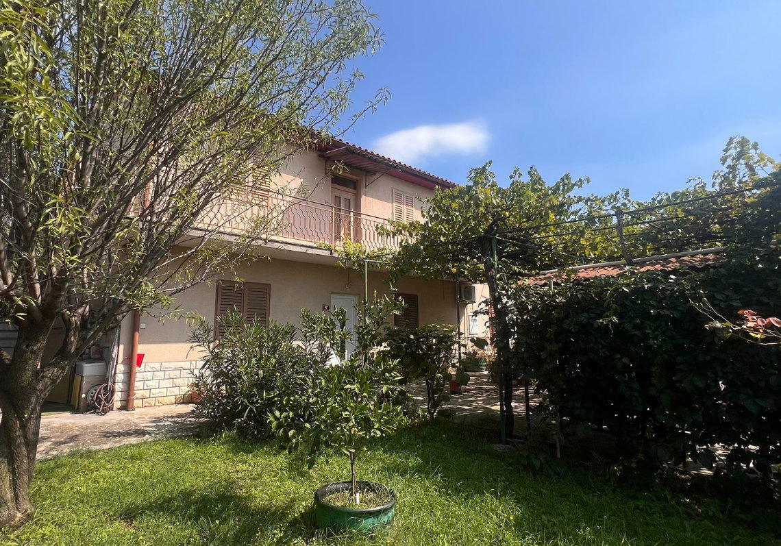 Lokacija: Obalno - kraška, Koper, Dekani