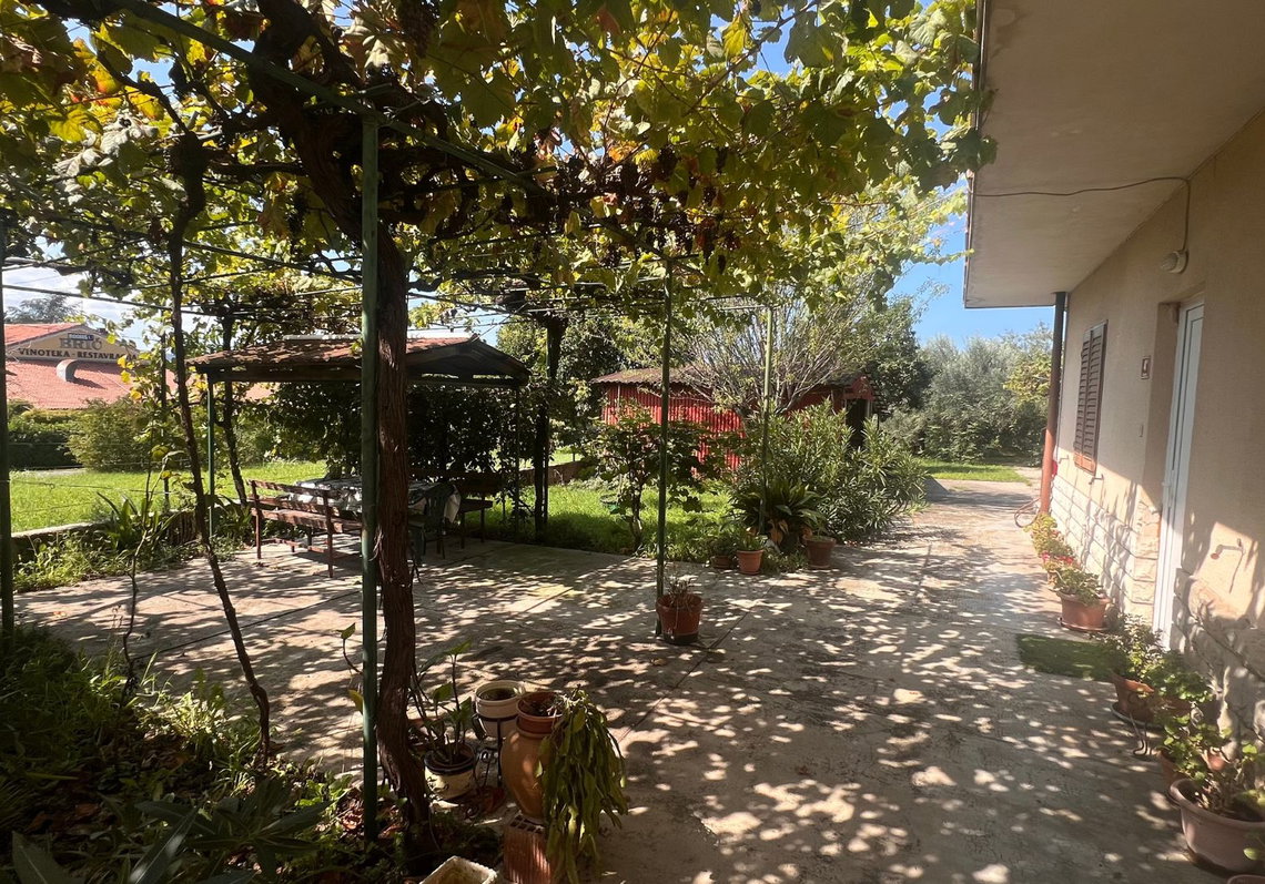 Lokacija: Obalno - kraška, Koper, Dekani