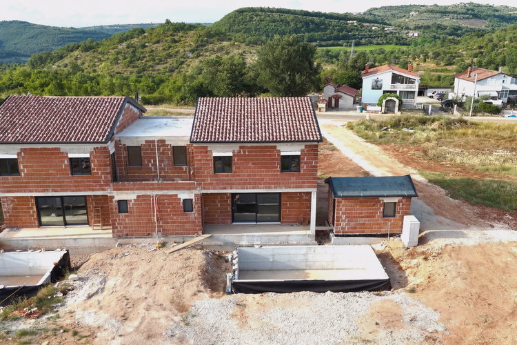 Location: Hrvaška, Istarska županija, Buje, Kaštel