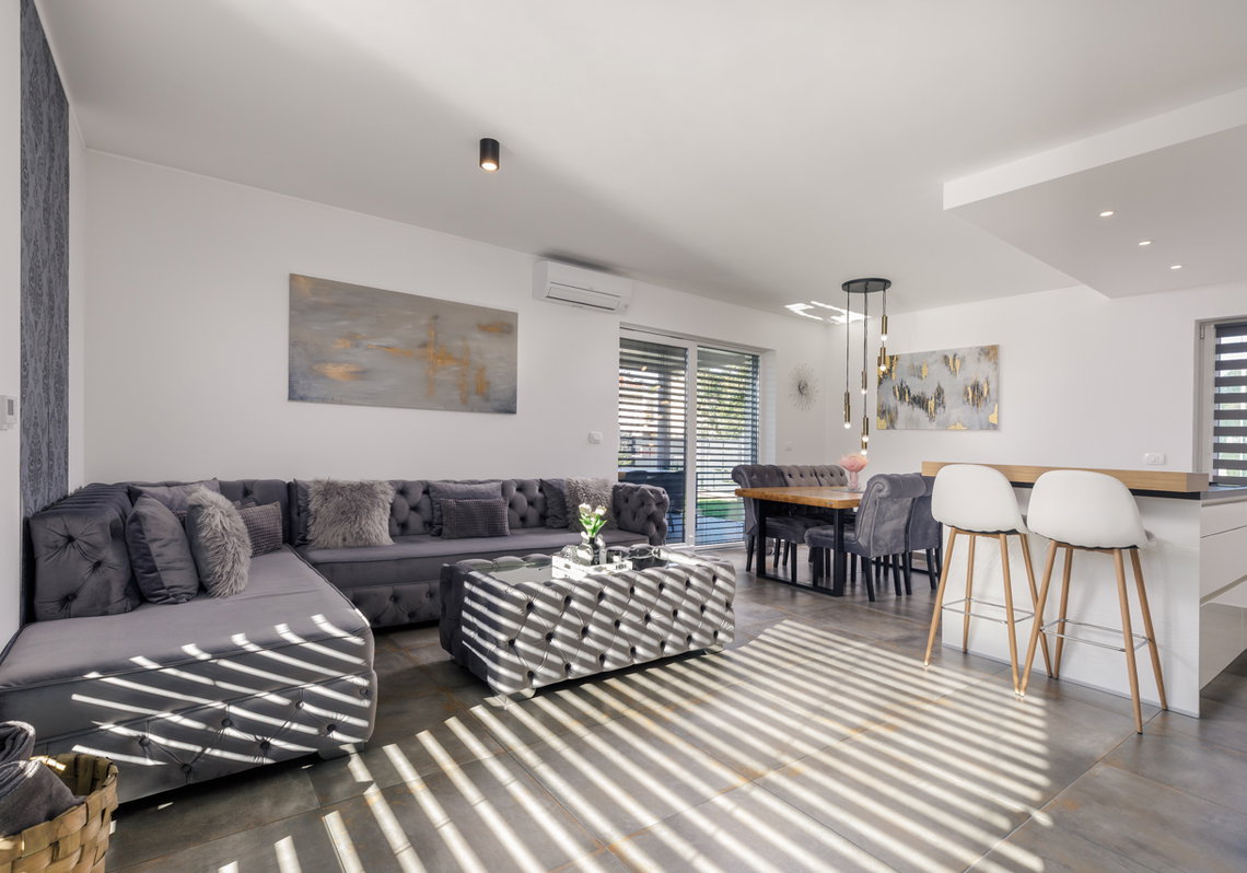 Lokacija: Obalno - kraška, Koper, Prade