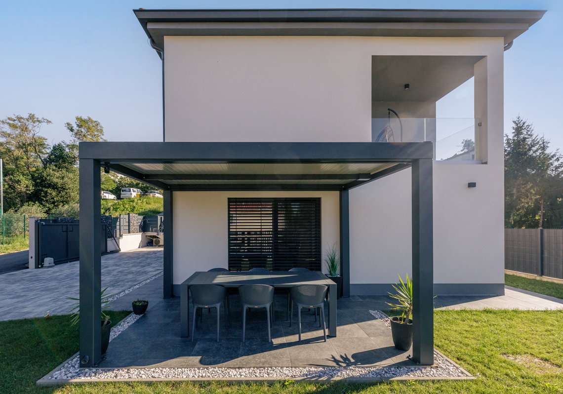 Lokacija: Obalno - kraška, Koper, Prade