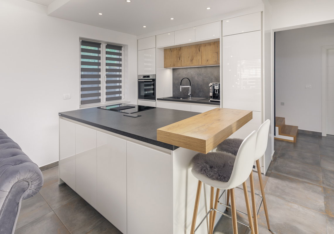 Lokacija: Obalno - kraška, Koper, Prade