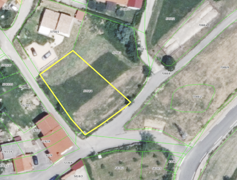 Lokacija: Obalno - kraška, Koper, Butari