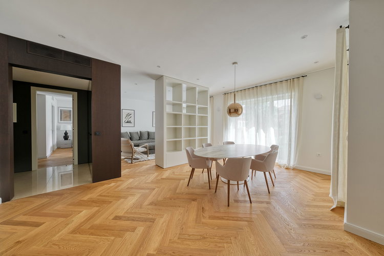 Location: Lubiana, Center, Center