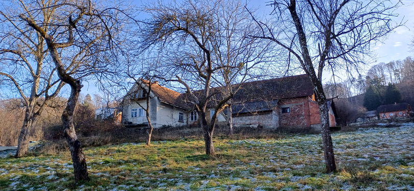 Lokacija: Pomurska, Gornja Radgona, Lomanoše