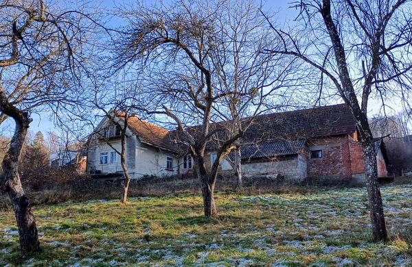 Lokacija: Pomurska, Gornja Radgona, Lomanoše