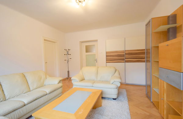 Lokacija: Ljubljana mesto, Bežigrad, Bežigrad