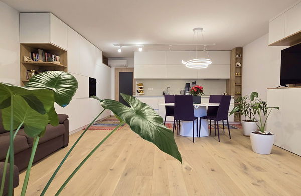 Lokacija: Ljubljana okolica, Vrhnika, Vrhnika