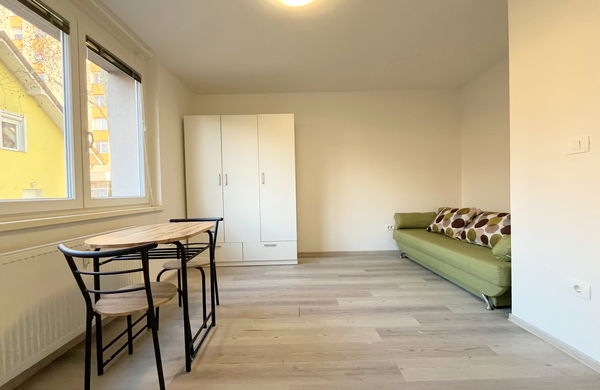 Lokacija: Ljubljana mesto, Moste-Polje, Moste