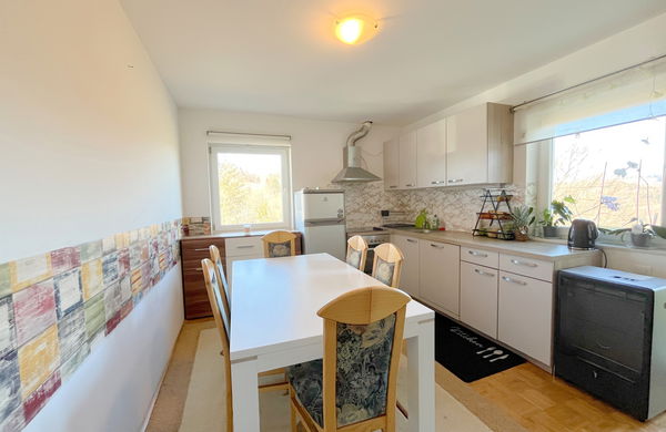 Lokacija: Ljubljana okolica, Ivančna Gorica, Peščenik