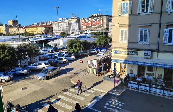 Lokacija: Hrvaška, Primorsko-goranska županija, Rijeka