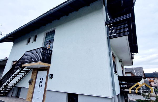 Lokacija: Gorenjska, Šenčur, Prebačevo