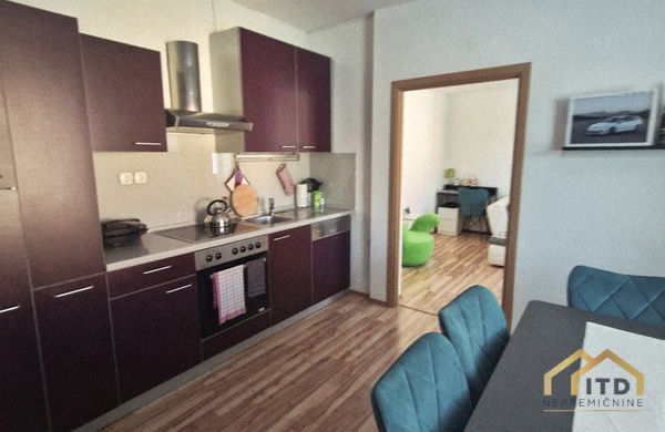 Lokacija: Gorenjska, Kranj, Center