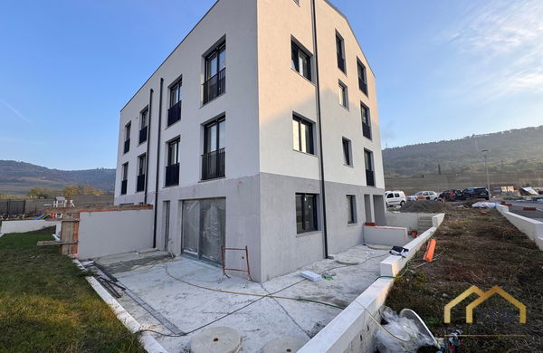 Lokacija: Obalno - kraška, Izola, Izola